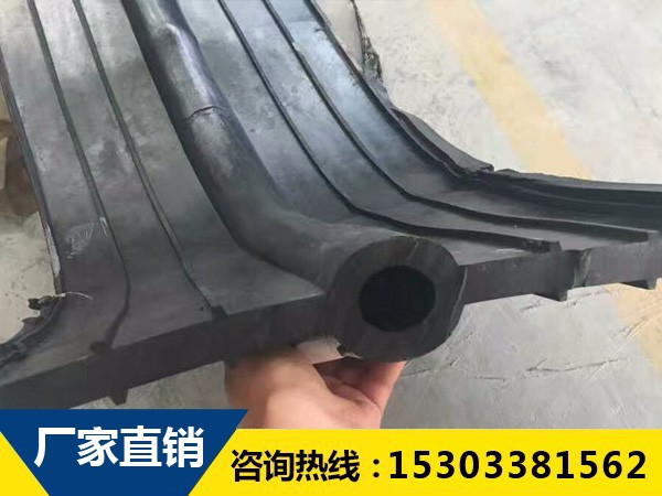 橡膠止水帶何種情況下會發生體積膨脹？